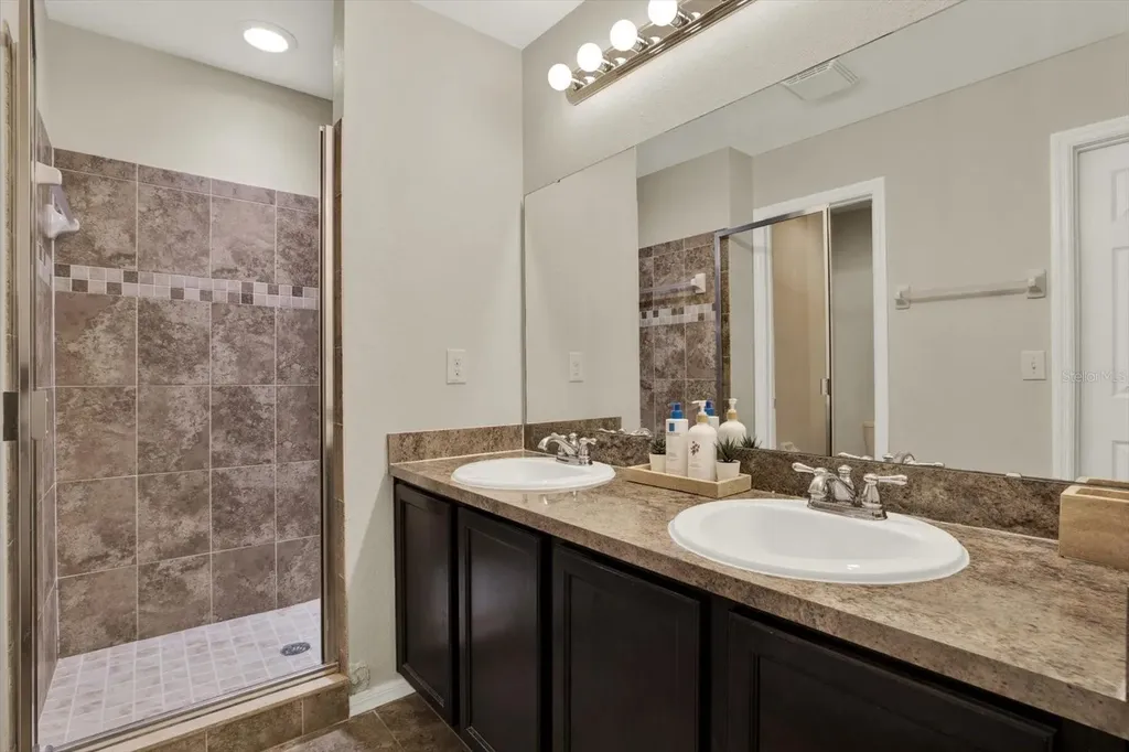 3017 Mojave Oak Drive Valrico FL 33594