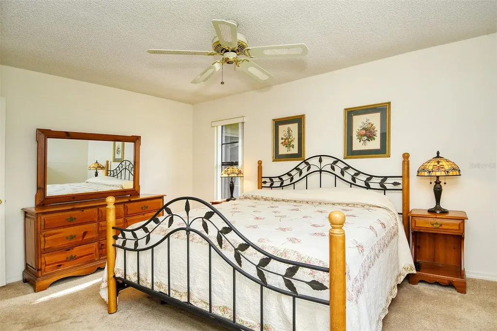 6206 26th Avenue W Bradenton FL 34209