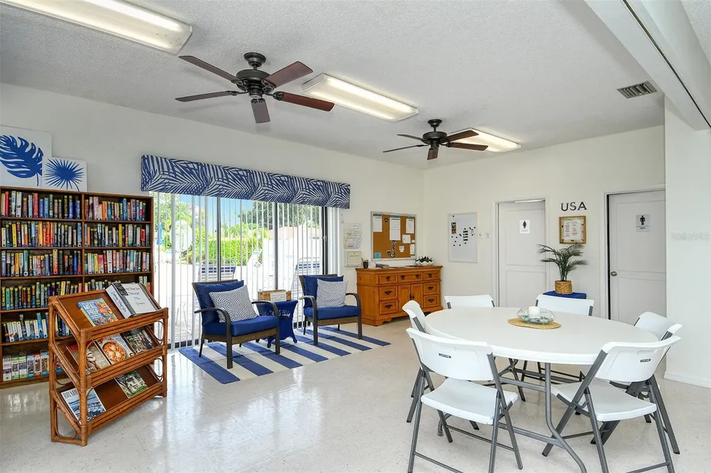6206 26th Avenue W Bradenton FL 34209
