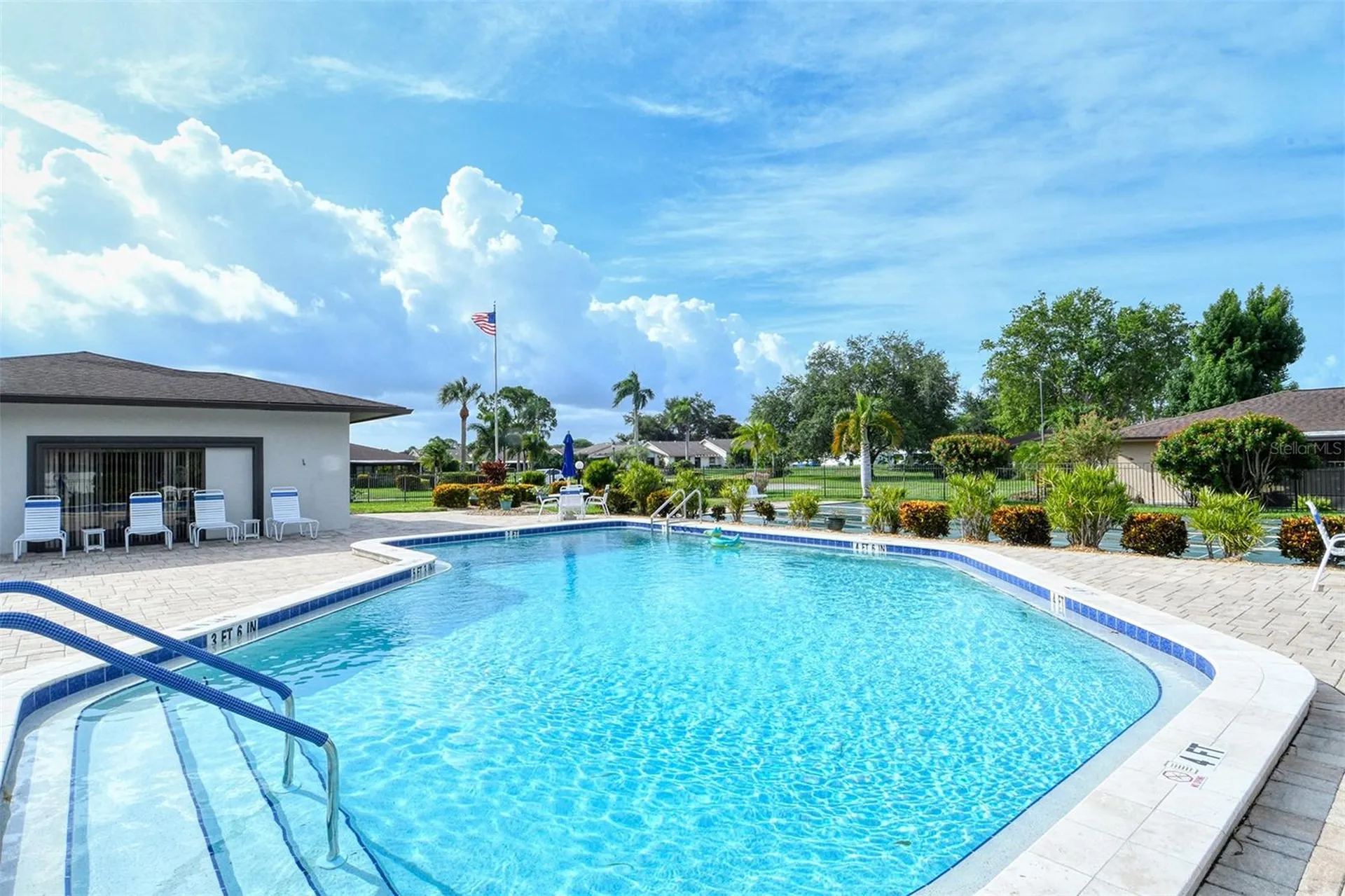 6206 26th Avenue W Bradenton FL 34209