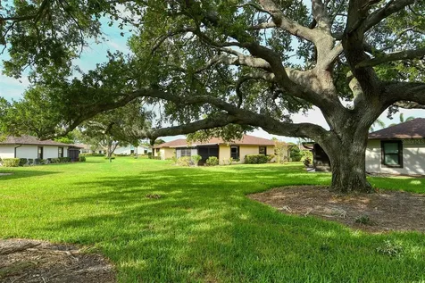 6206 26th Avenue W Bradenton FL 34209