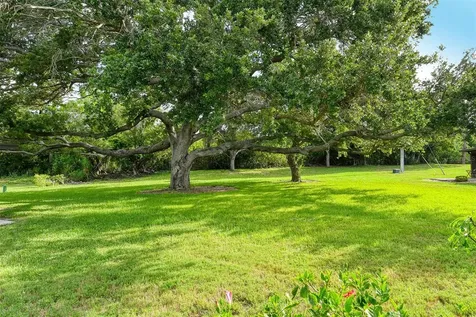 6206 26th Avenue W Bradenton FL 34209