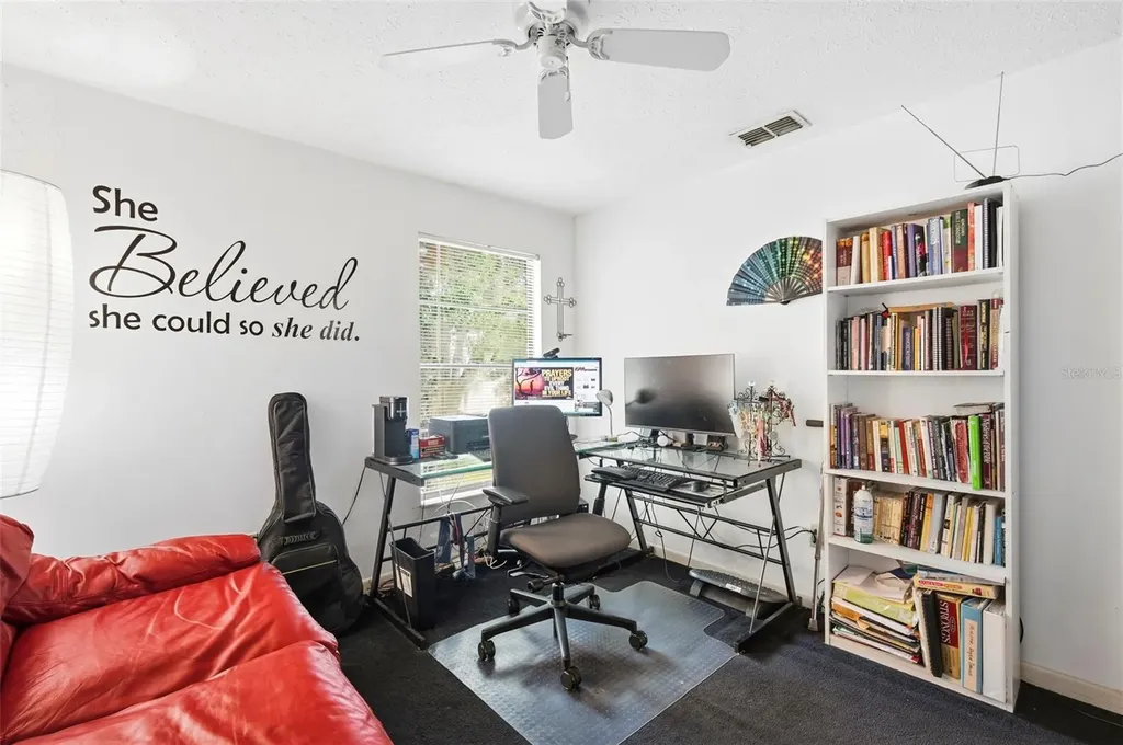 15806 Pennington Road Tampa FL 33624