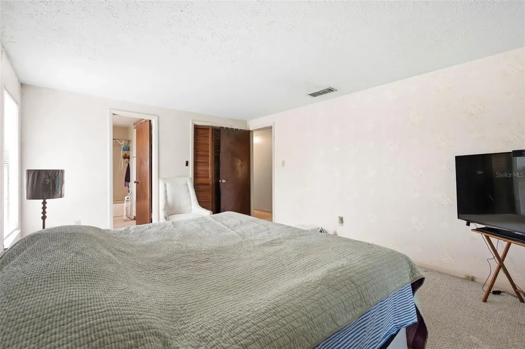 15806 Pennington Road Tampa FL 33624