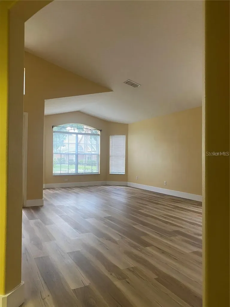 10007 Doriath Circle Orlando FL 32825