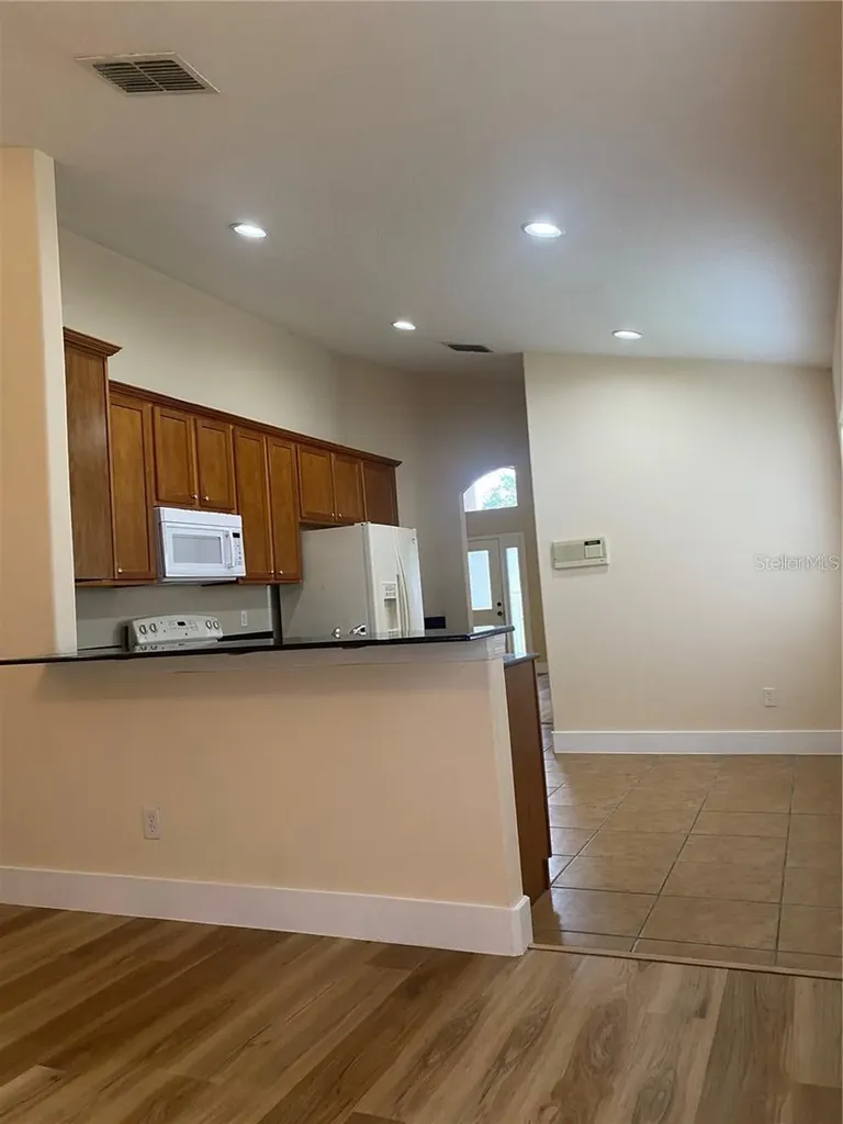 10007 Doriath Circle Orlando FL 32825