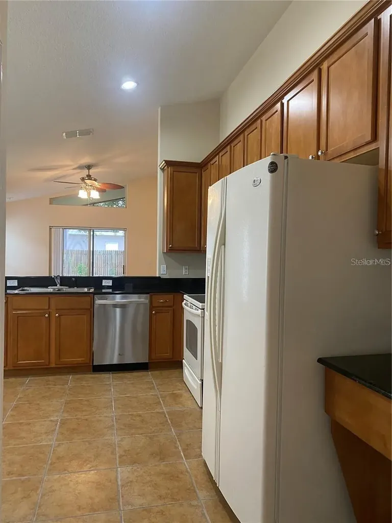 10007 Doriath Circle Orlando FL 32825