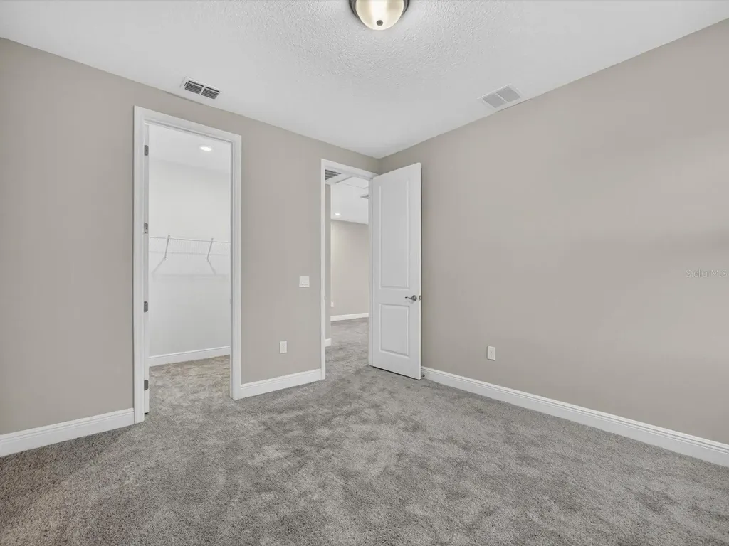 2292 Bear Peak Rd. Road Minneola FL 34715