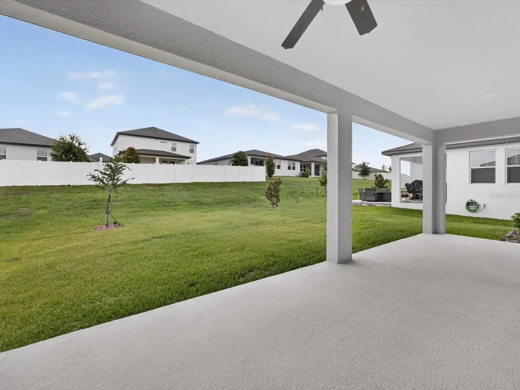 2292 Bear Peak Rd. Road Minneola FL 34715