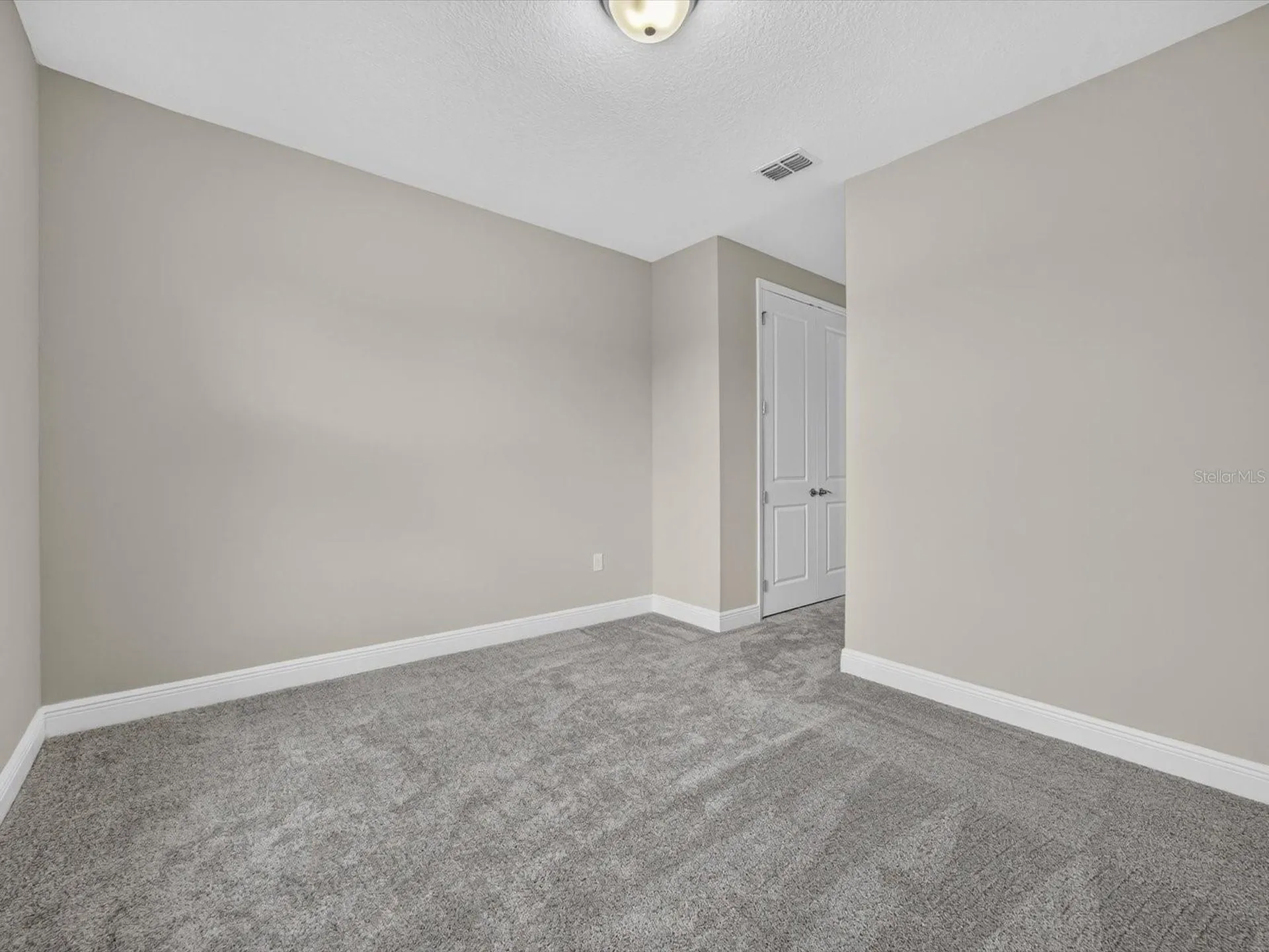 2292 Bear Peak Rd. Road Minneola FL 34715