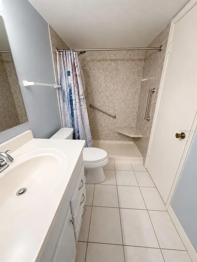 7701 Starkey Road Seminole FL 33777