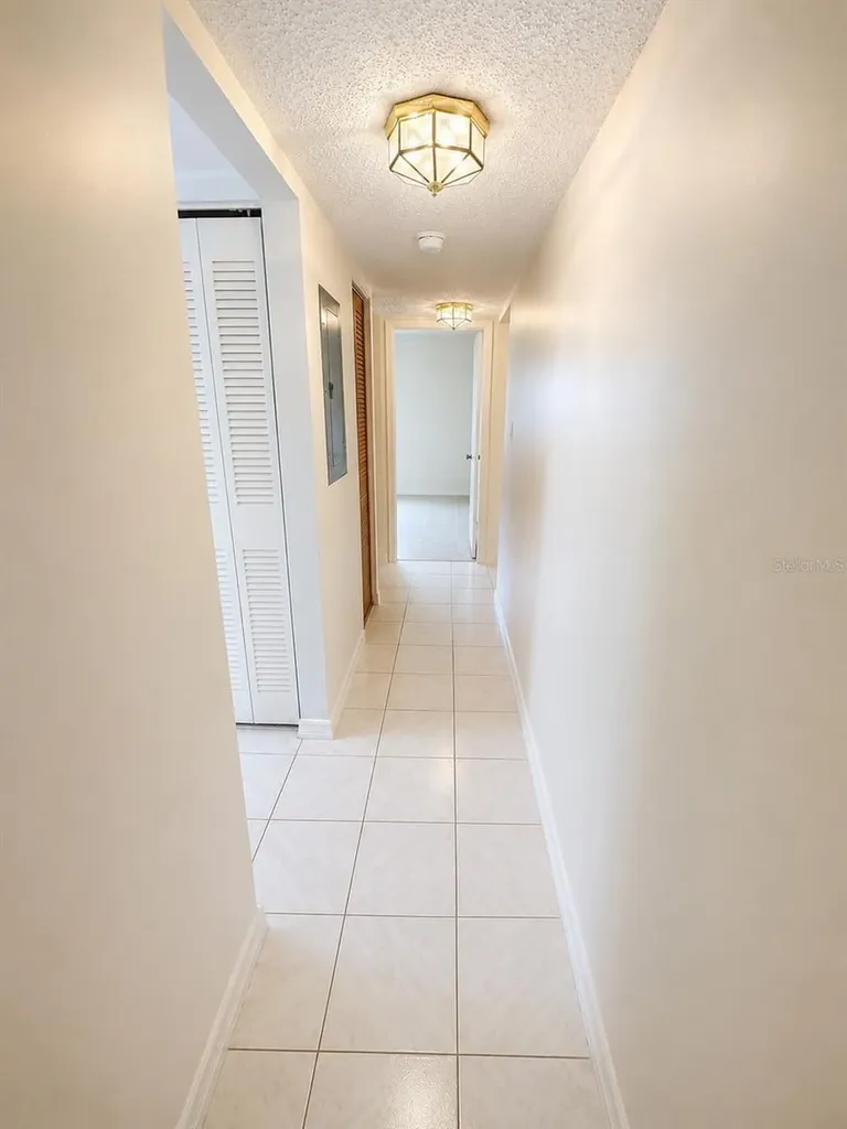 7701 Starkey Road Seminole FL 33777