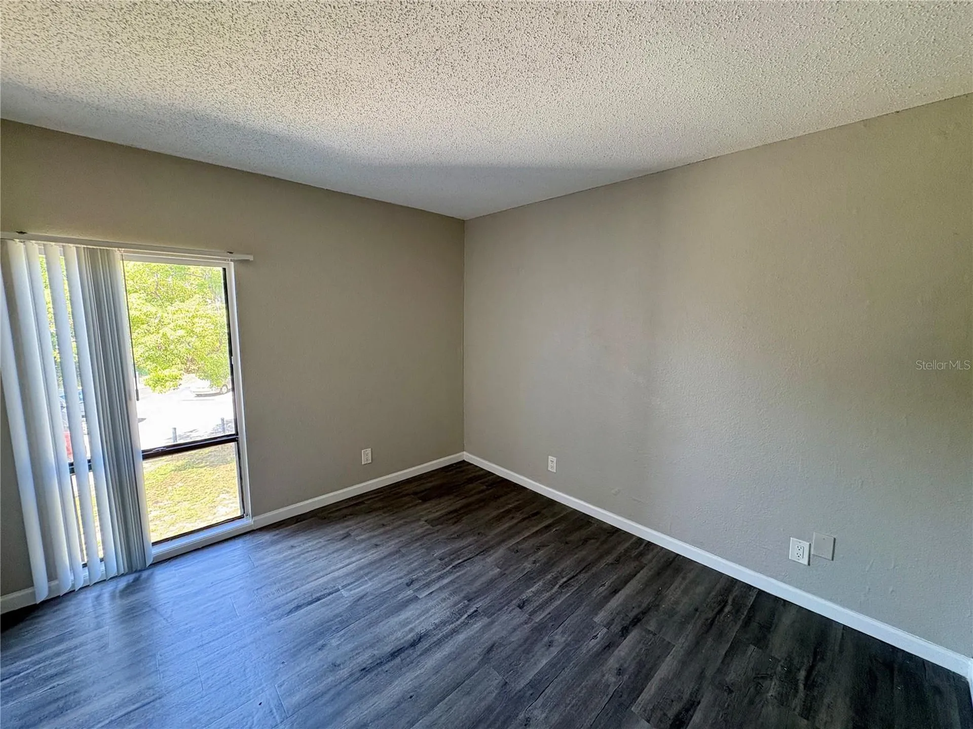 1913 5th Street W Bradenton FL 34205
