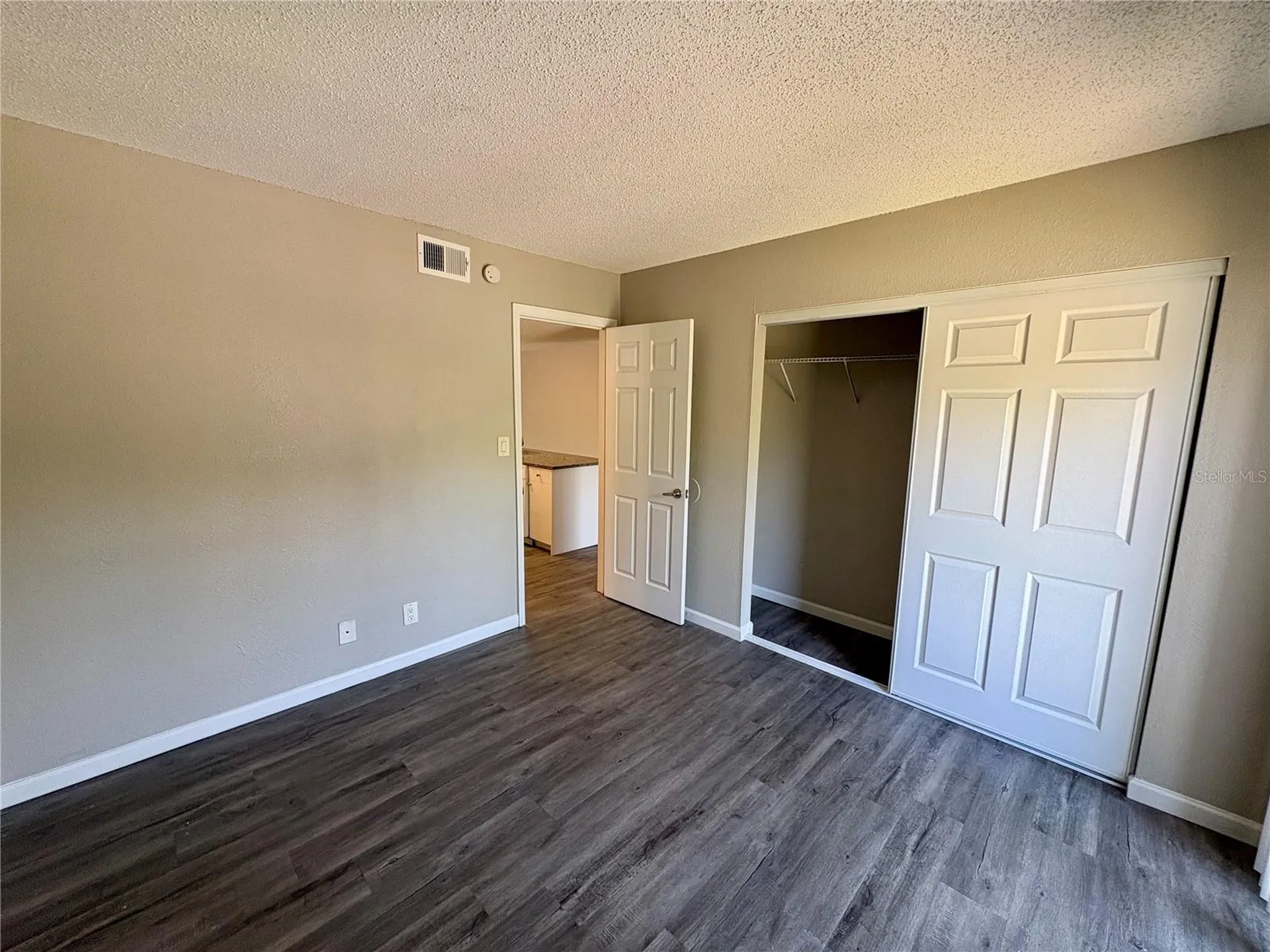 1913 5th Street W Bradenton FL 34205