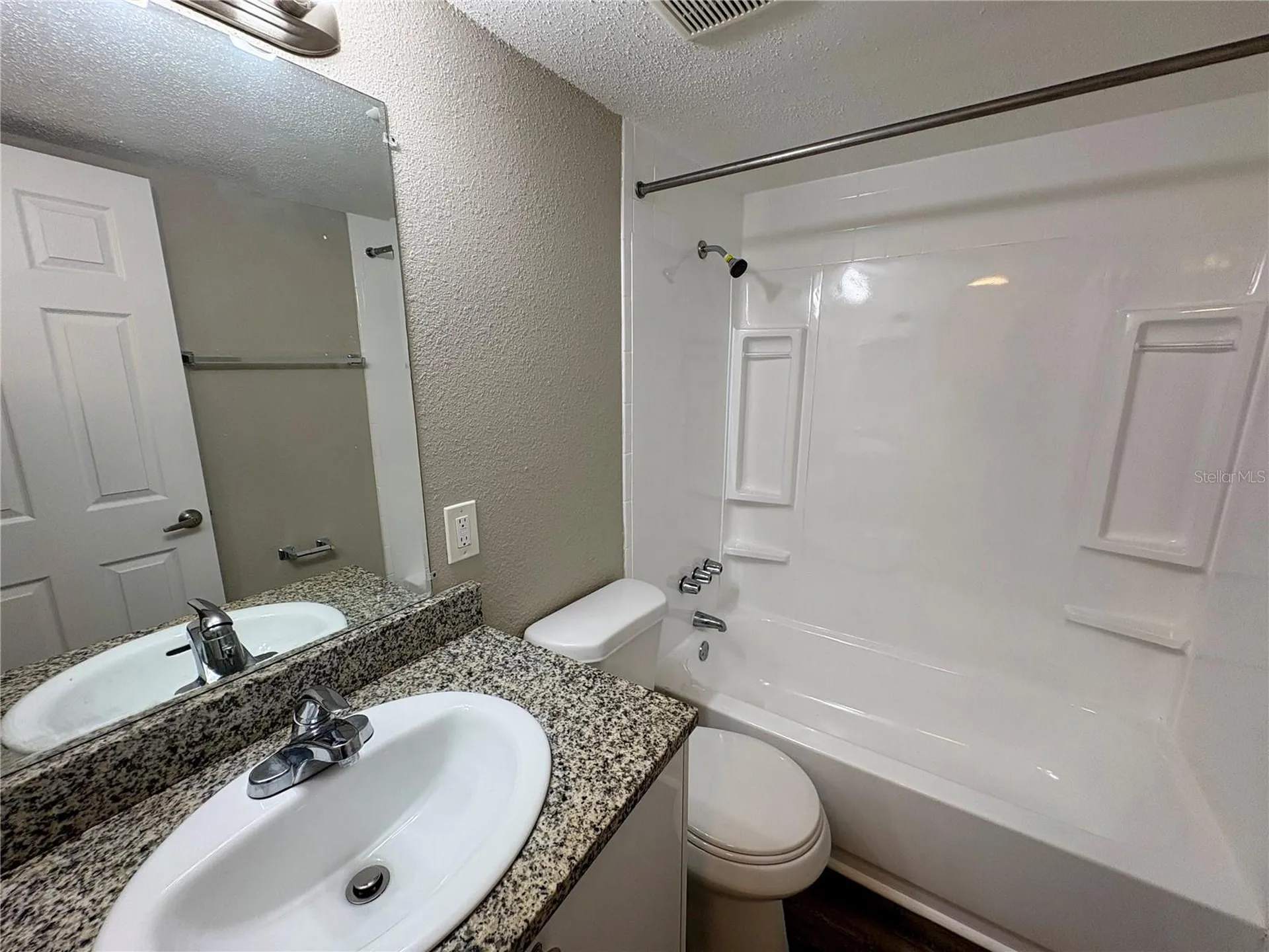1913 5th Street W Bradenton FL 34205