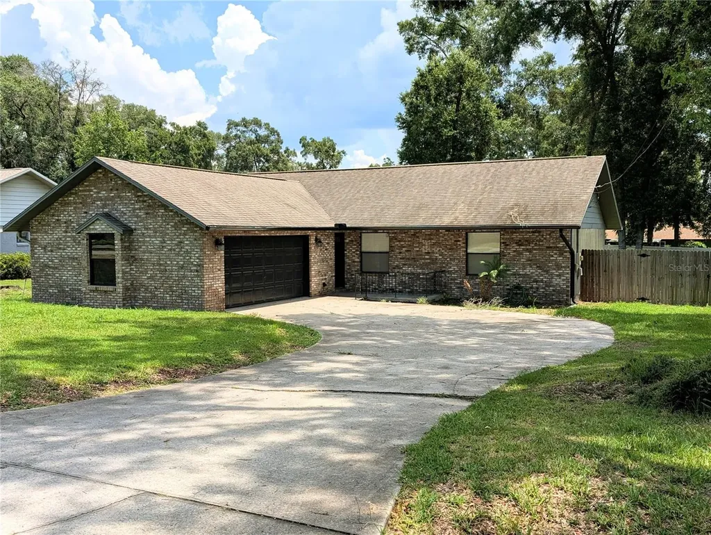 3243 NE 32nd Avenue Ocala FL 34479