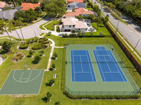 8727 Beckingham Place Orlando FL 32836