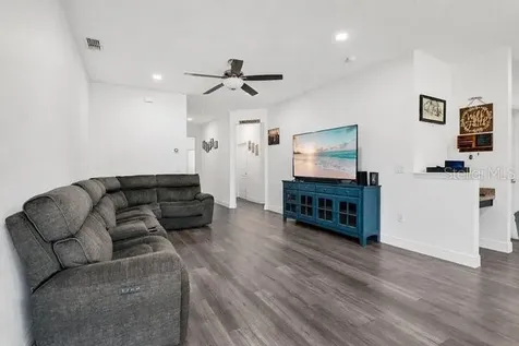 9248 Chandler Drive Groveland FL 34736