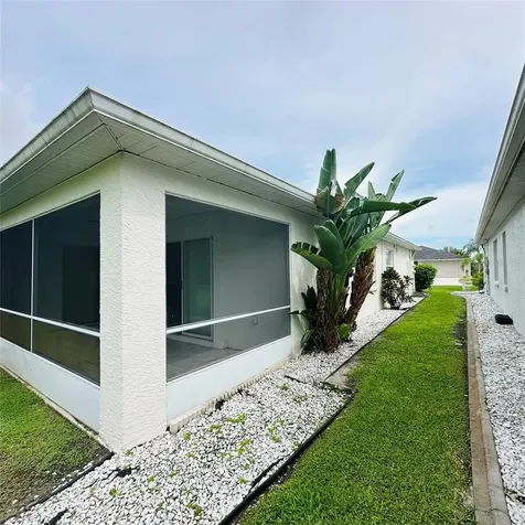 13412 SW Pembroke Circle N Lake Suzy FL 34269