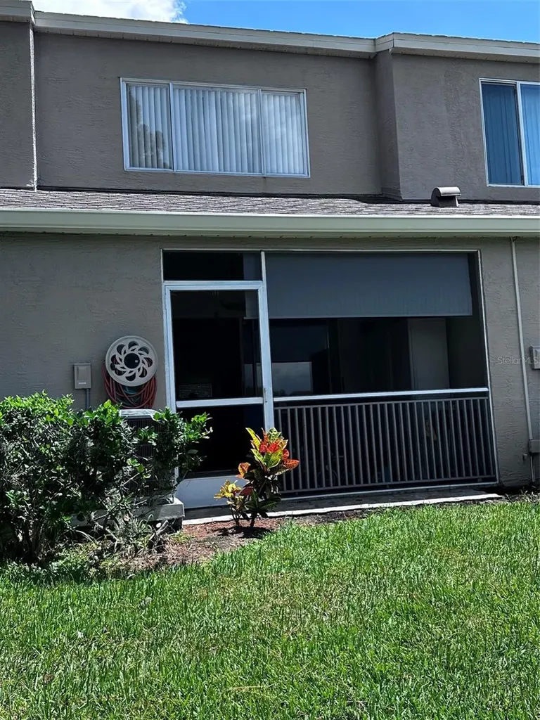6211 Bayside Key Drive Tampa FL 33615