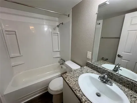 1911 5th Street W Bradenton FL 34205
