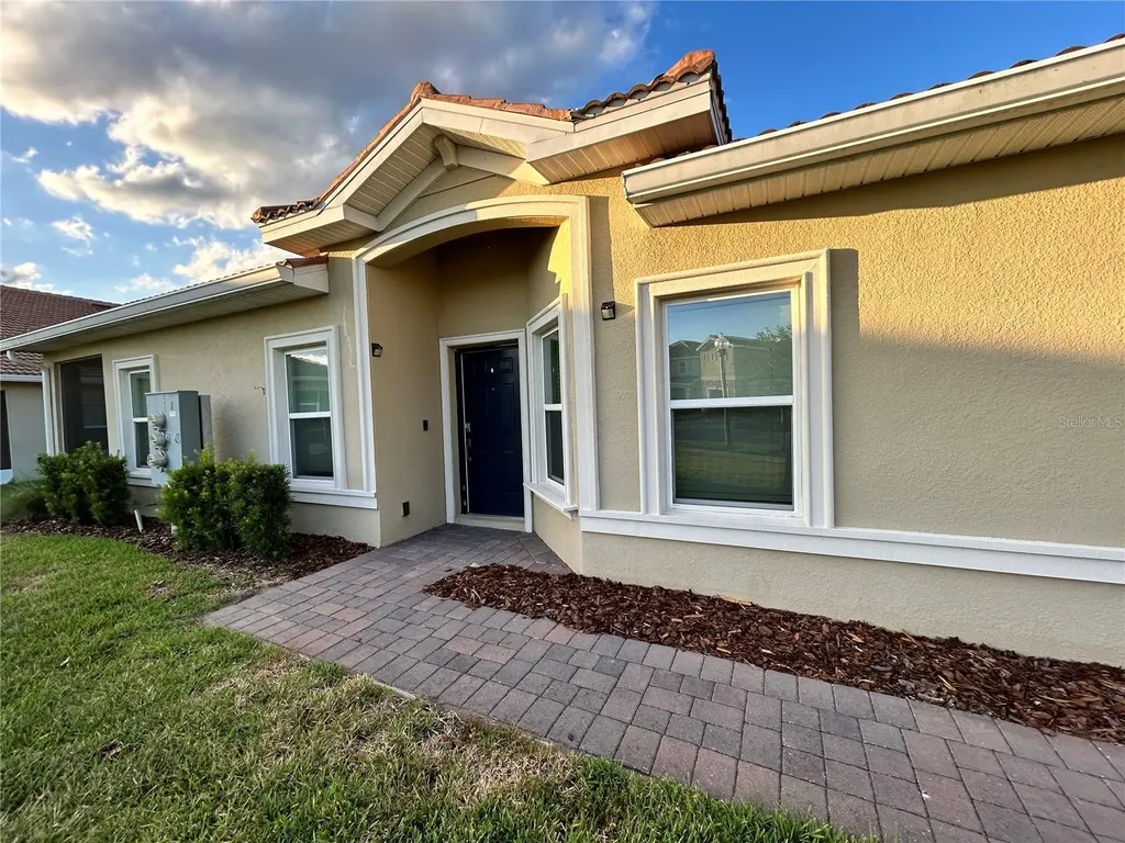 1159 Trappers Trail Loop Davenport FL 33896