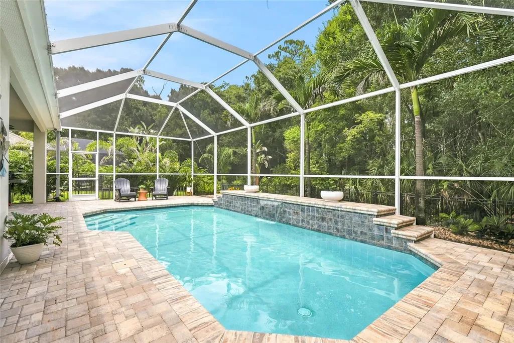 10413 Applecross Lane Tampa FL 33626
