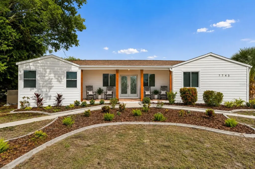 7745 Westmoreland Drive Sarasota FL 34243