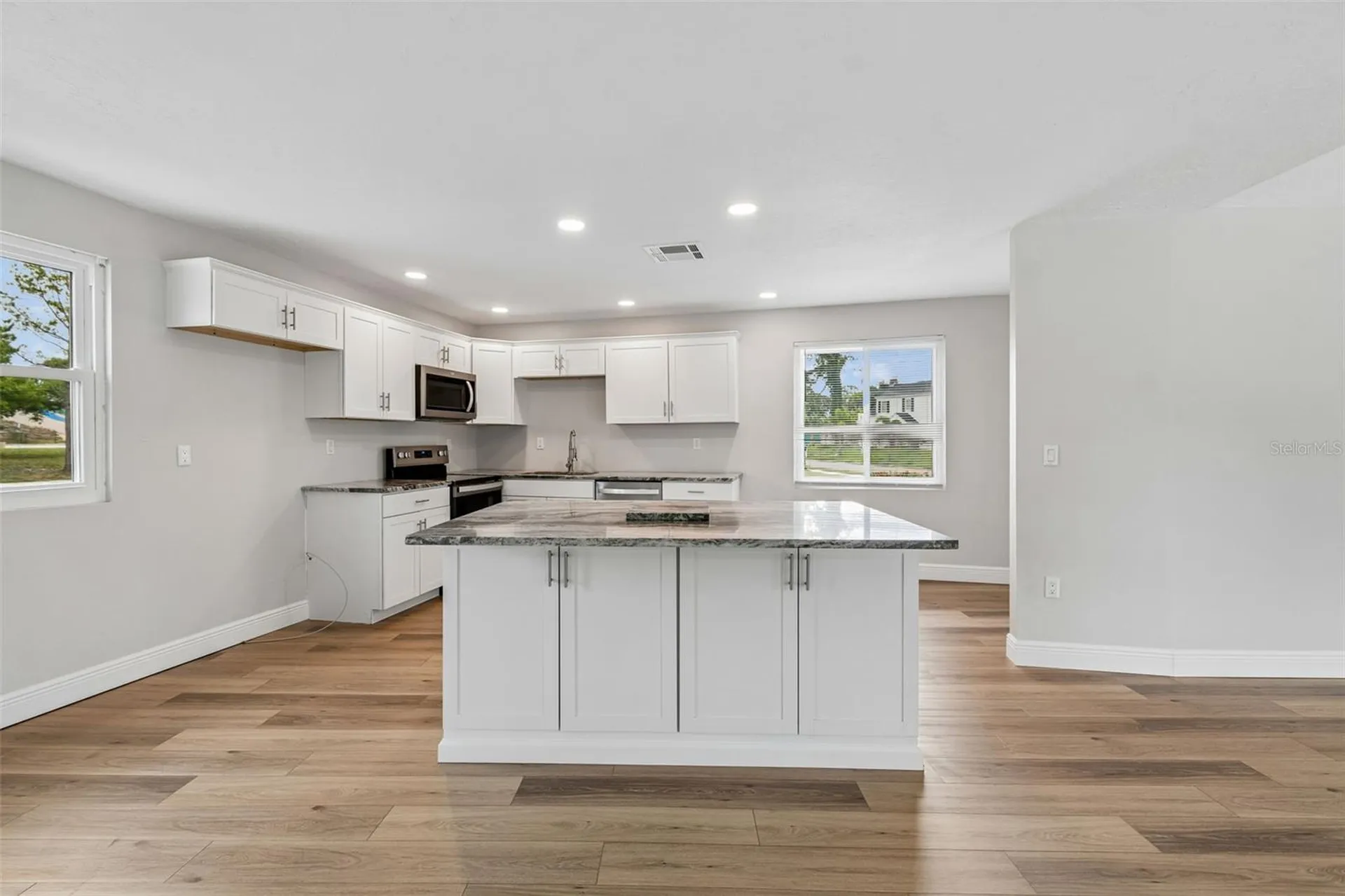 7745 Westmoreland Drive Sarasota FL 34243