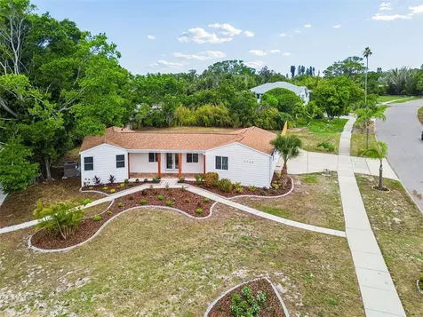 7745 Westmoreland Drive Sarasota FL 34243
