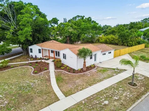 7745 Westmoreland Drive Sarasota FL 34243