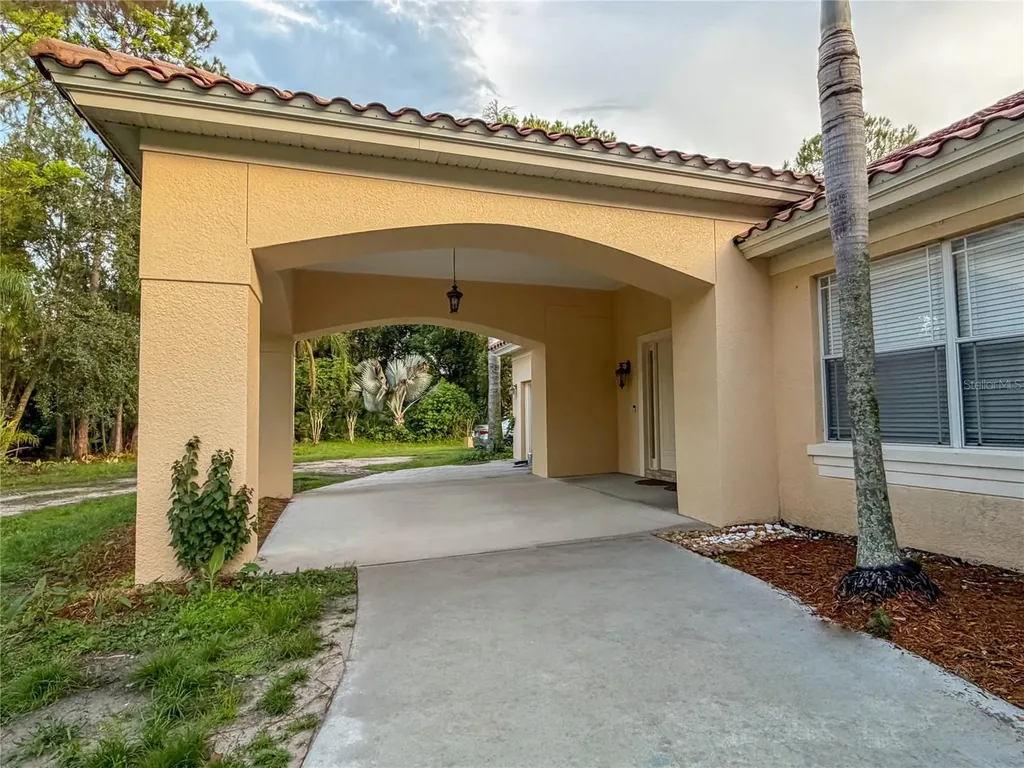 779 E Chapman Road Oviedo FL 32765