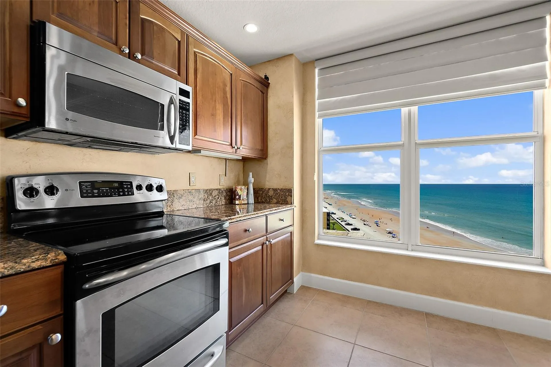 2403 S Atlantic Avenue Daytona Beach Shores FL 32118