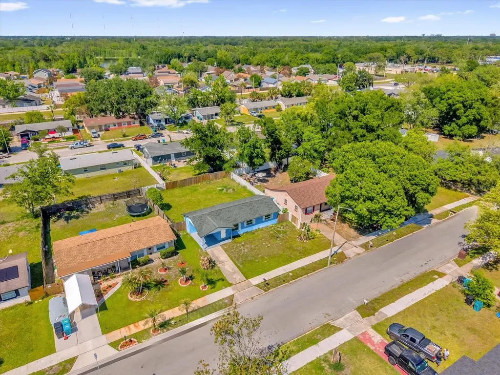 5390 Botany Court Orlando FL 32811