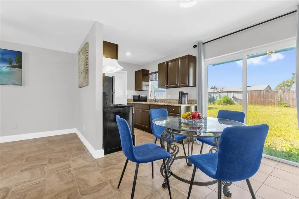 5390 Botany Court Orlando FL 32811