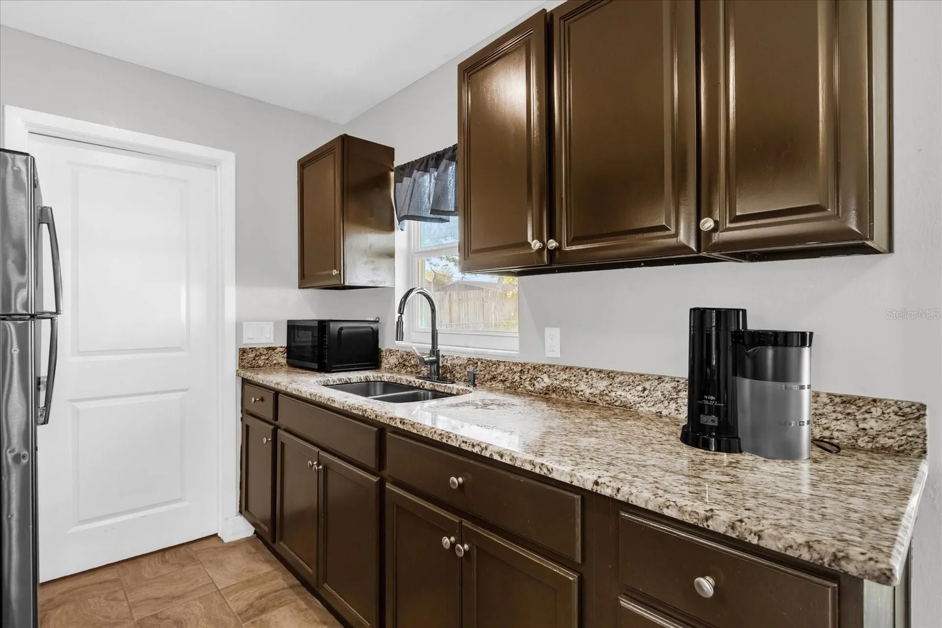 5390 Botany Court Orlando FL 32811