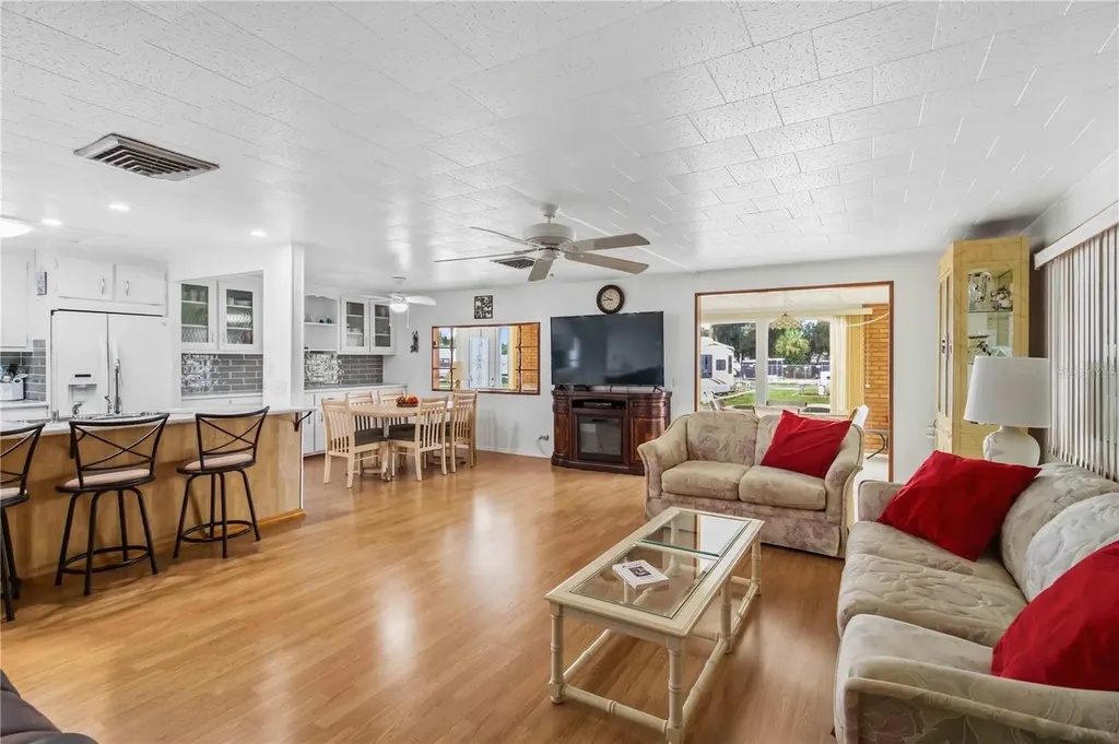 5510 Denmark Drive Bradenton FL 34207