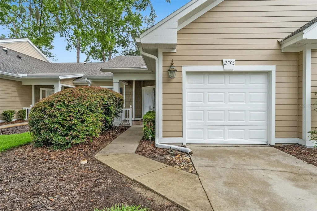 12705 NW 11th Place Newberry FL 32669