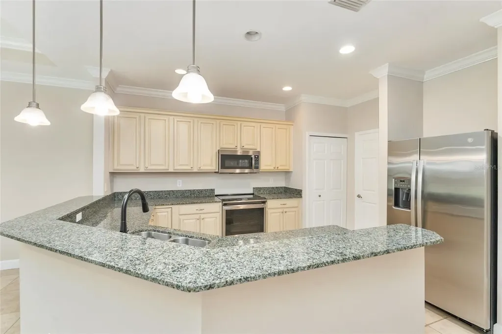 12705 NW 11th Place Newberry FL 32669