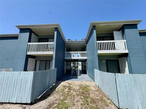 1909 5th Street W Bradenton FL 34205