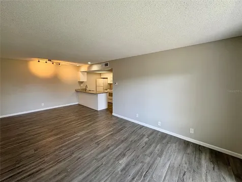 1909 5th Street W Bradenton FL 34205