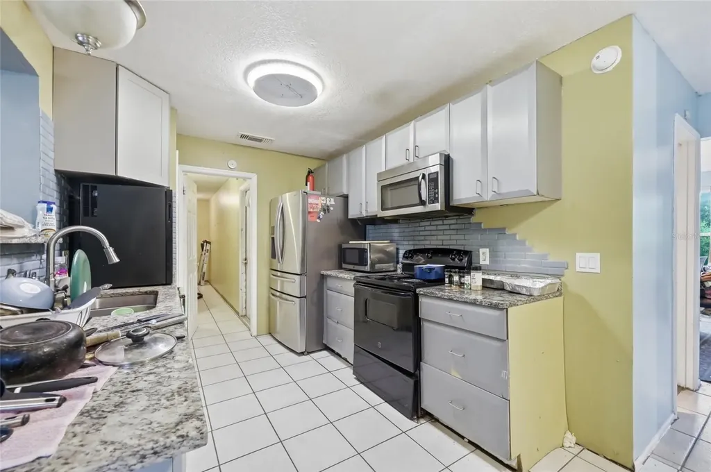 6923 Colony Oaks Lane Orlando FL 32818