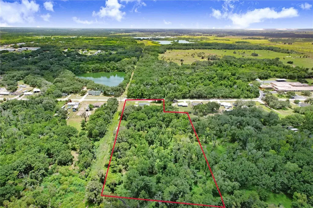 1135 Dean Street Mulberry FL 33860