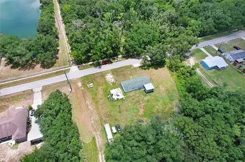 1135 Dean Street Mulberry FL 33860
