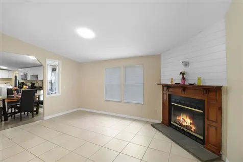 1135 Dean Street Mulberry FL 33860