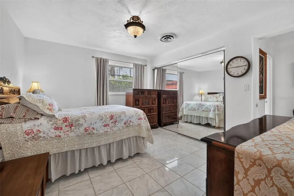 2525 Coral Way W Daytona Beach FL 32118