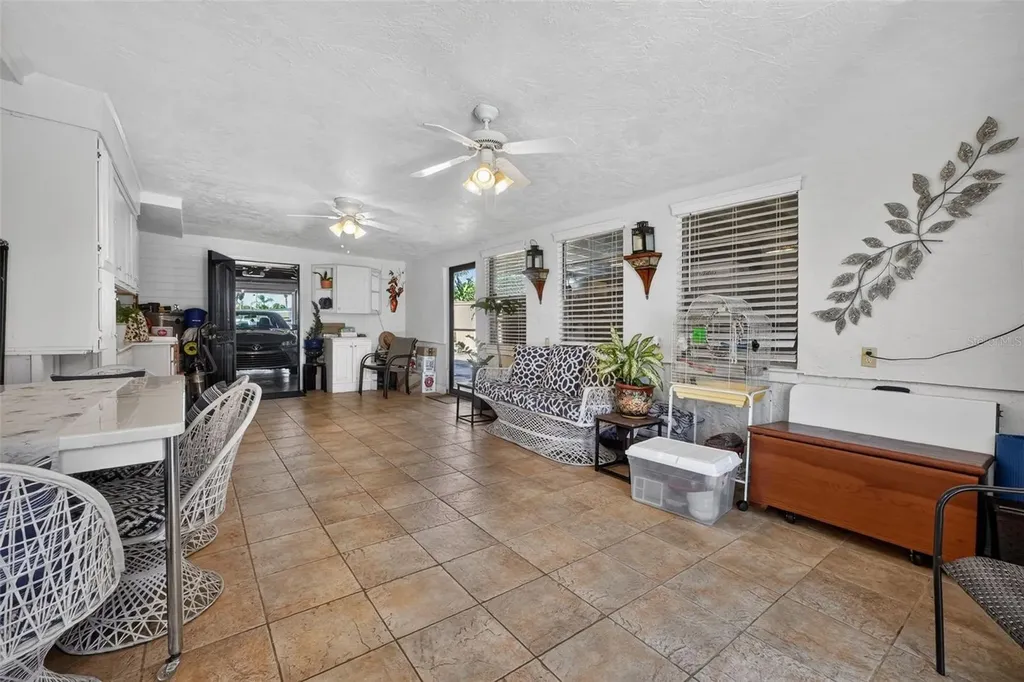 2525 Coral Way W Daytona Beach FL 32118