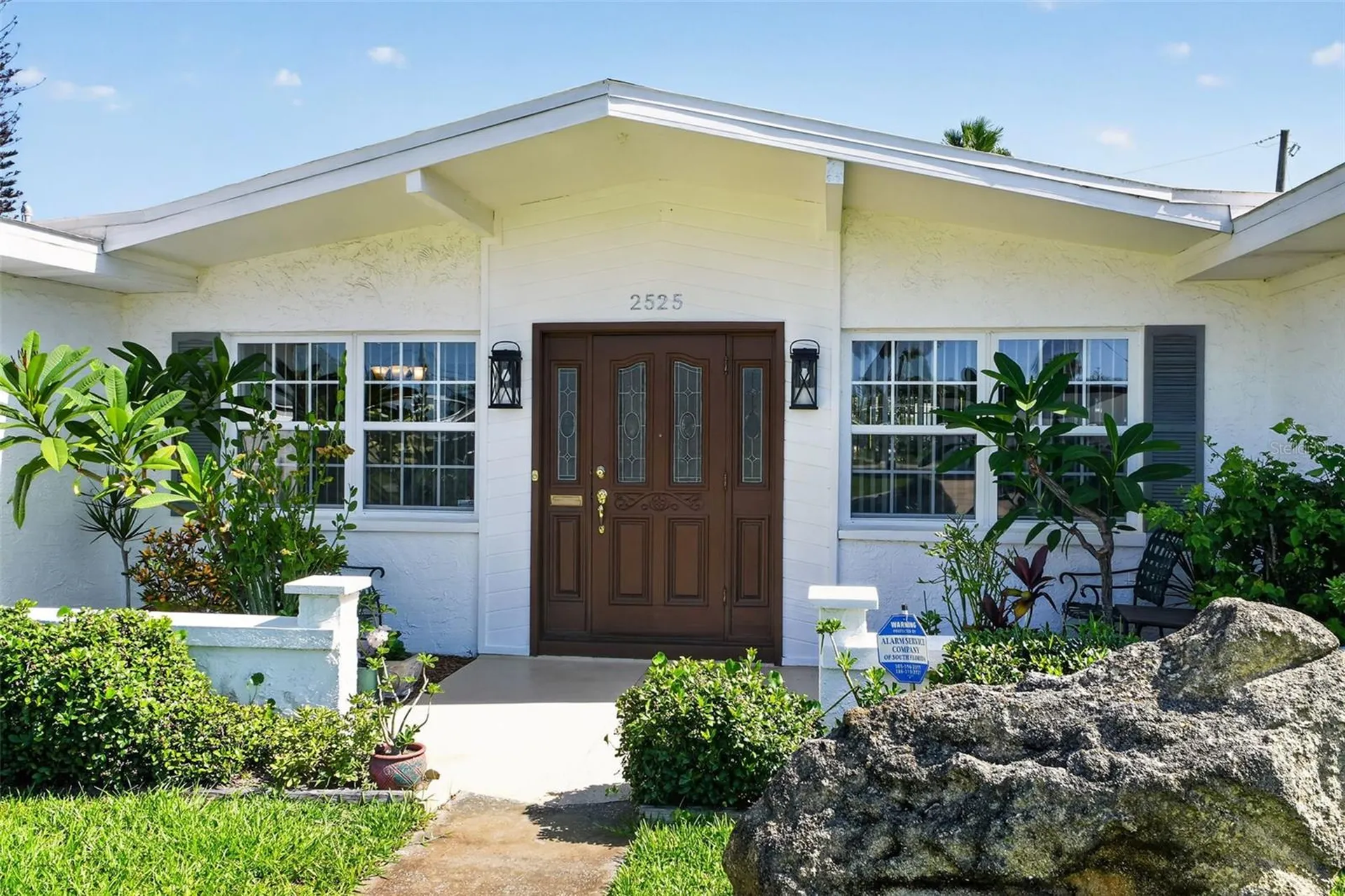 2525 Coral Way W Daytona Beach FL 32118