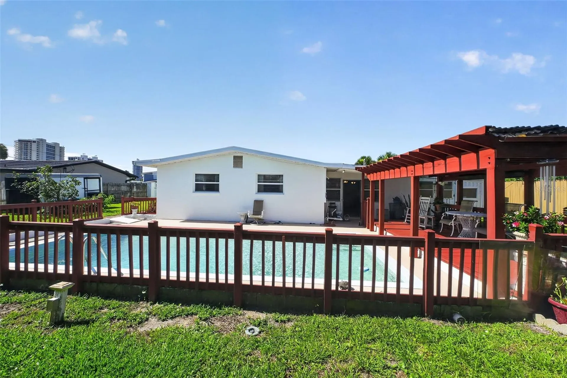 2525 Coral Way W Daytona Beach FL 32118