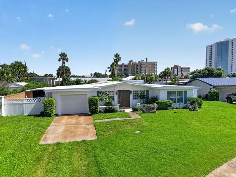 2525 Coral Way W Daytona Beach FL 32118